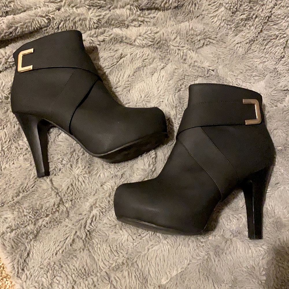 Black bootie heels